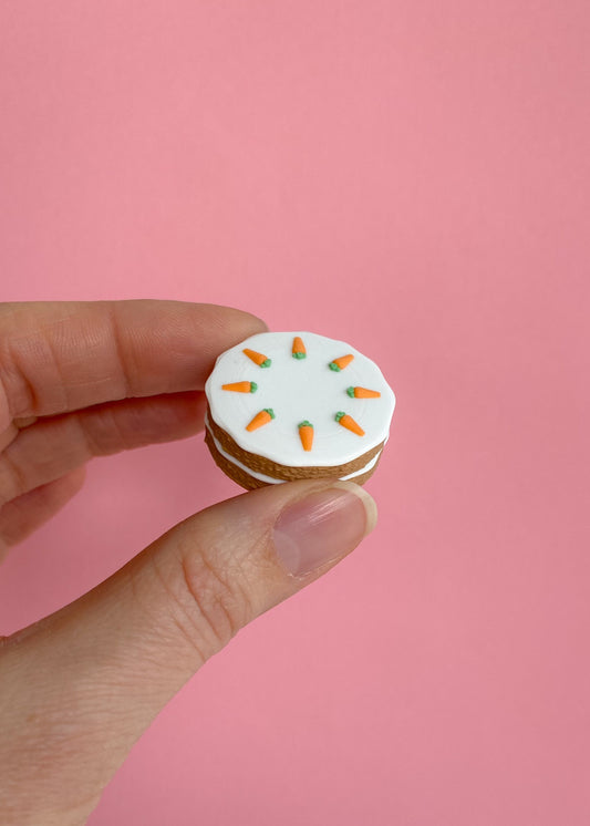 Carrot cake miniature