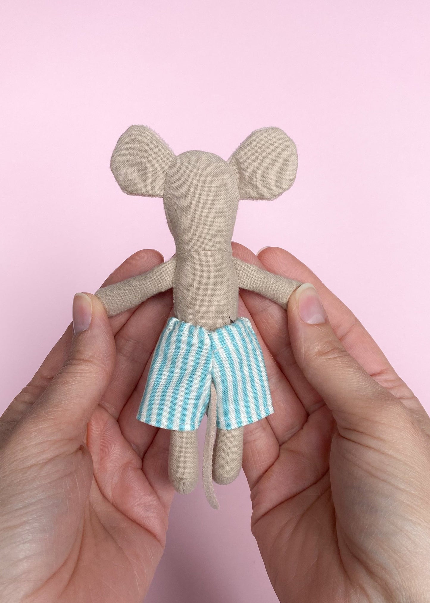 Swimming shorts stripe for mouse