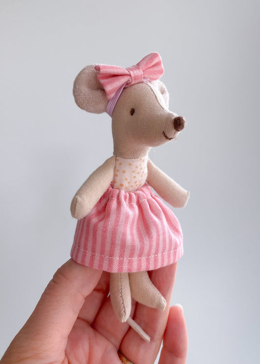 Maileg mouse pink striped skirt