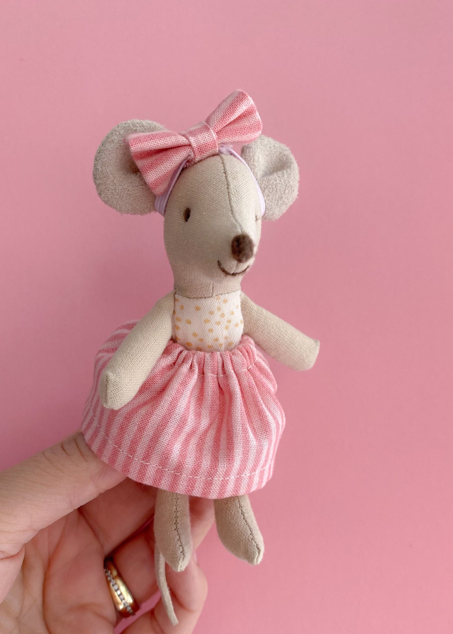 Maileg mouse pink striped skirt