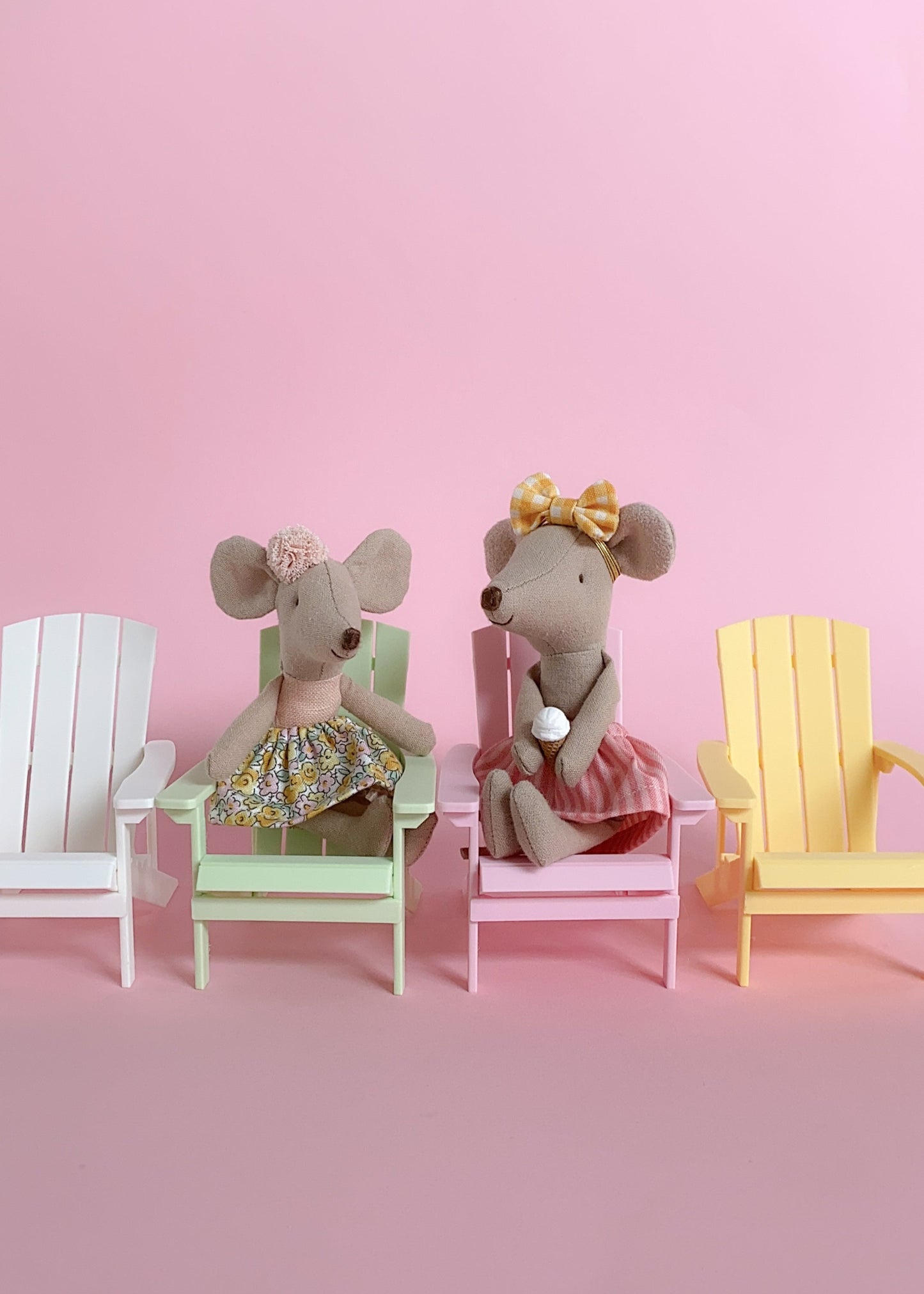Miniature garden chair