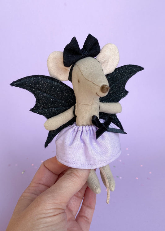 Maileg muis met vleugels en strik