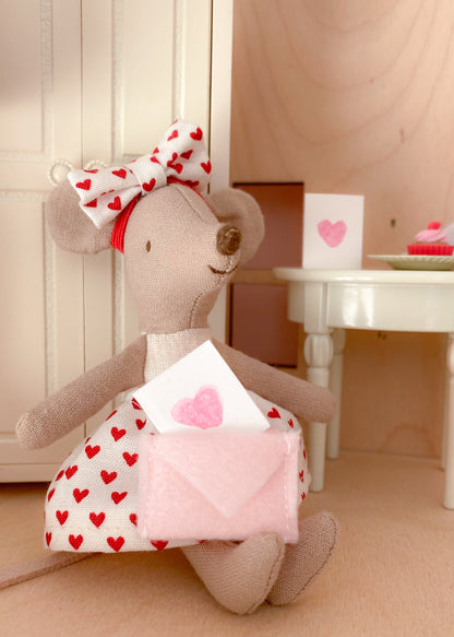 Skirt cream with red hearts for Maileg mouse