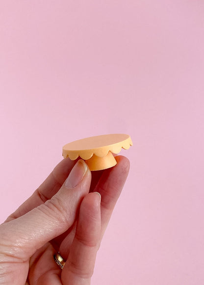 Cake stand miniature I
