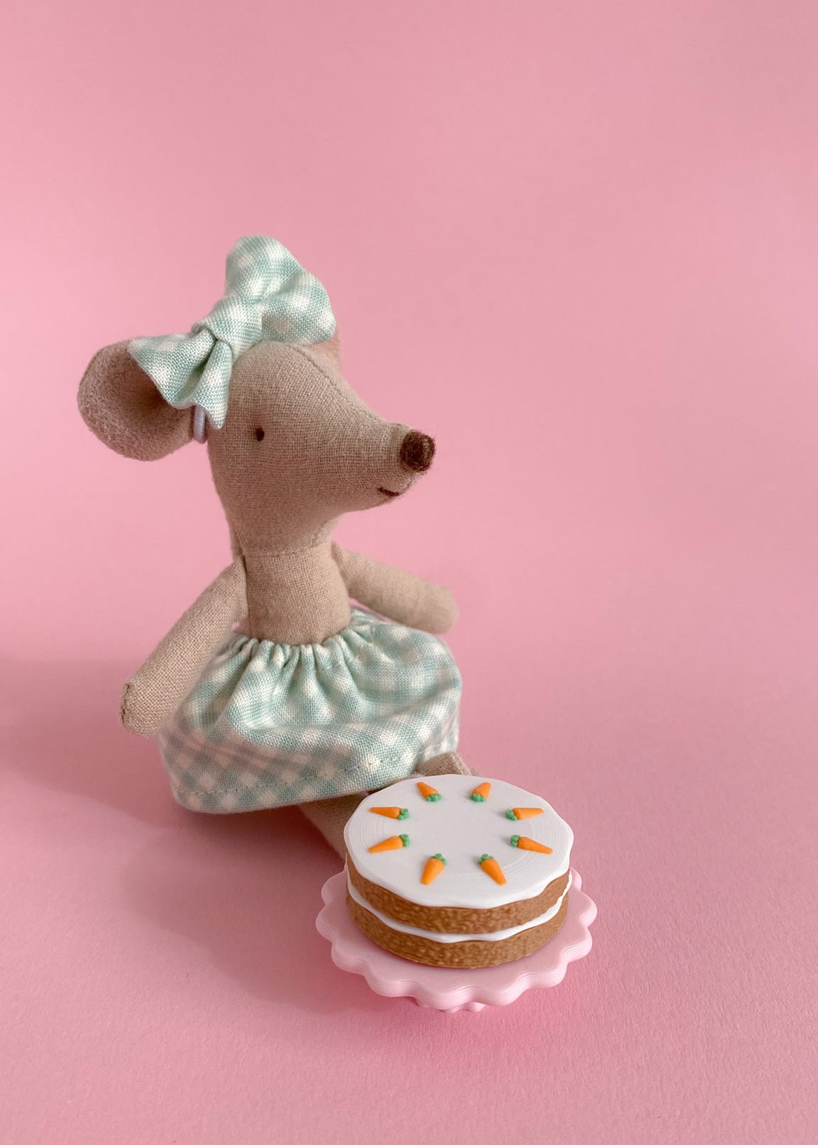 Skirt mint green gingham for Maileg mouse