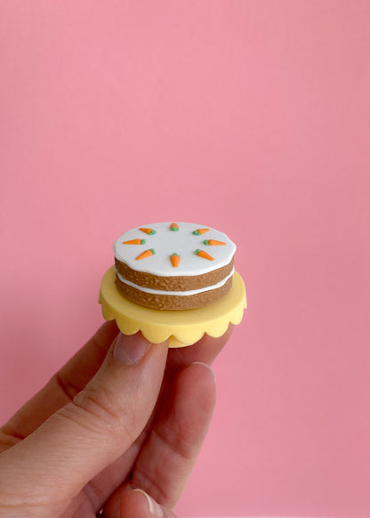 Carrot cake miniature