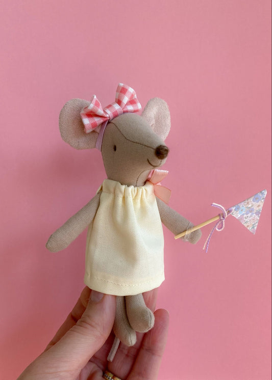 Dress A-line pastel yellow for Maileg Mouse