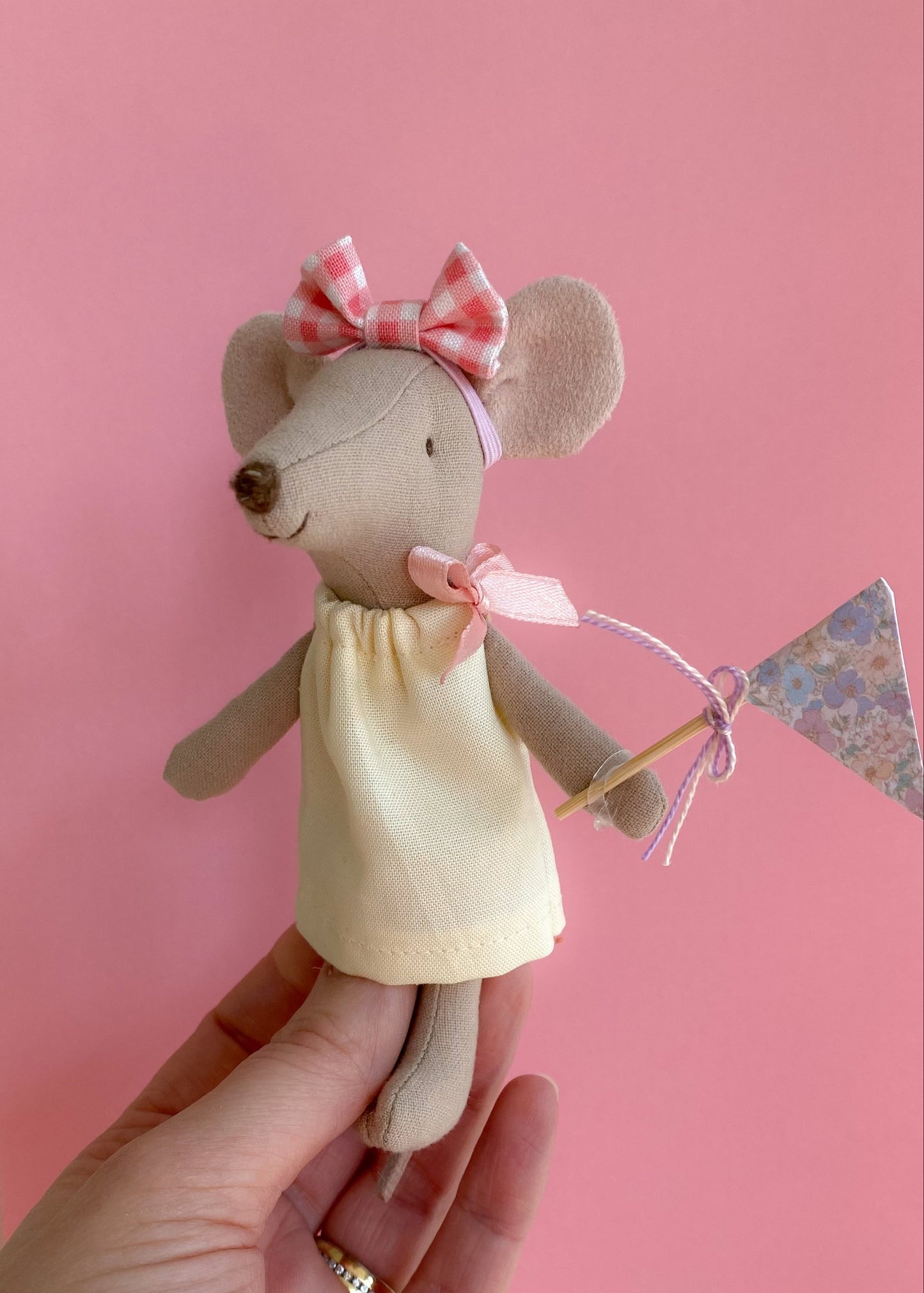 Dress A-line pastel yellow for Maileg Mouse