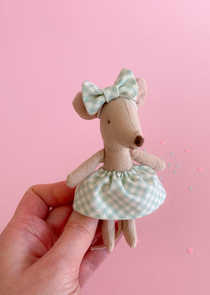 Skirt mint green gingham for Maileg mouse
