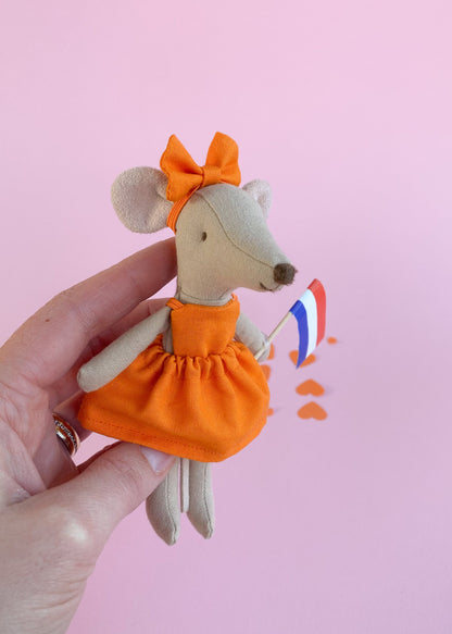 Maileg mouse Dutch King's Day dress