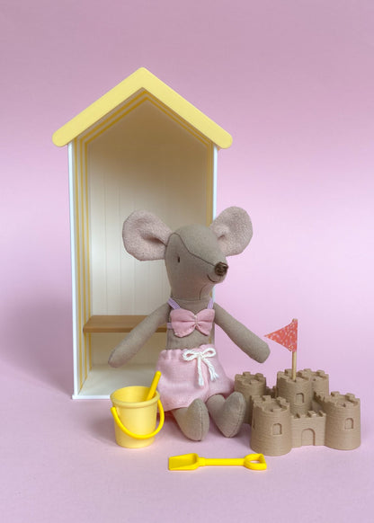 Miniature bucket, little shovel and rake.