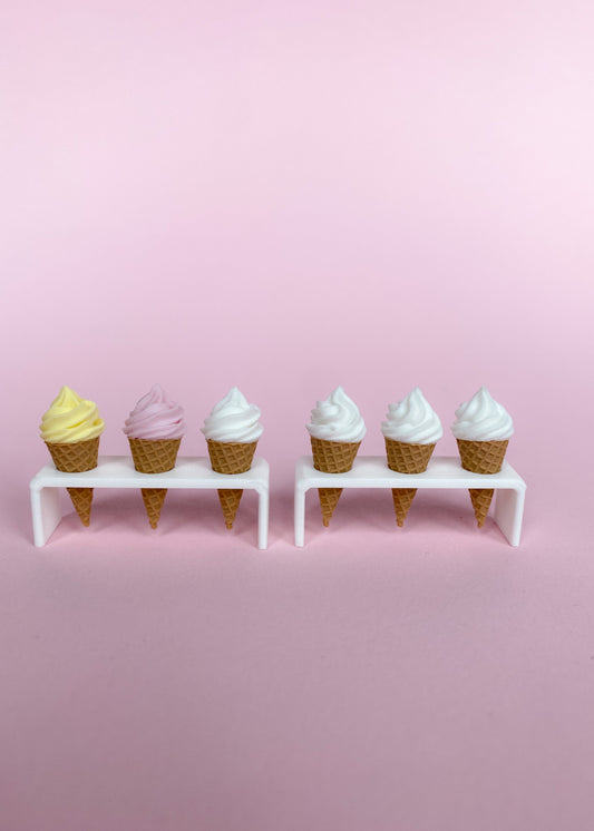 Soft ice cream miniature