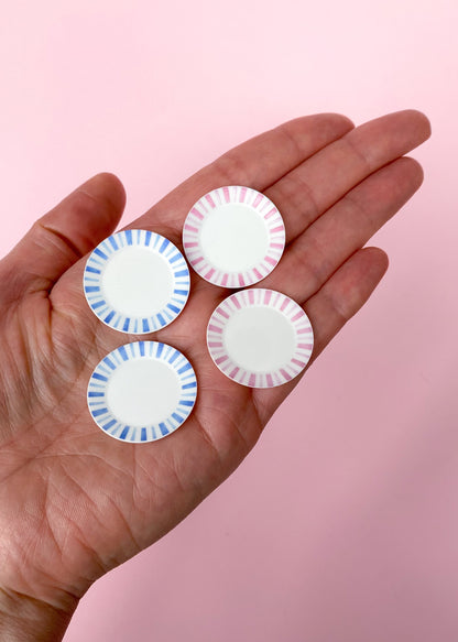 Miniature plates stripe