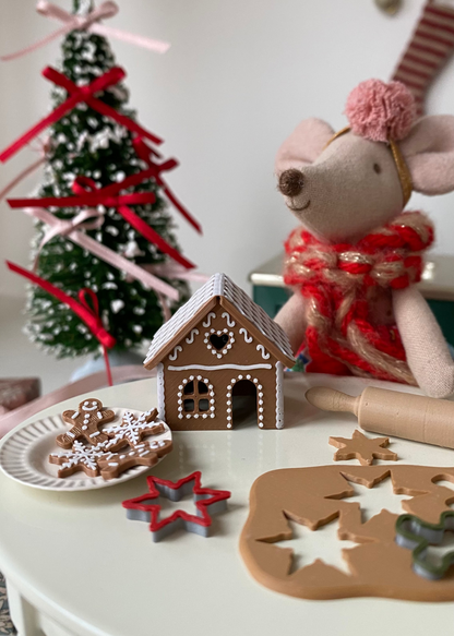 Gingerbread house miniature