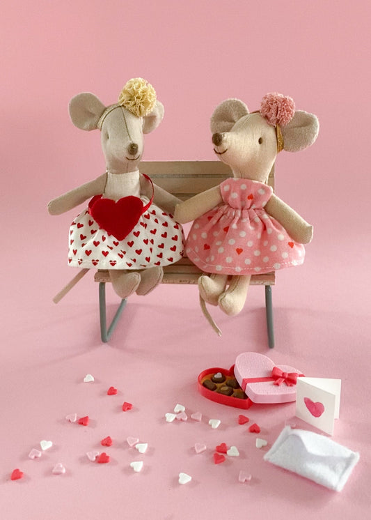 Maileg mouse Valentine’s dress pink with hearts and polka dots