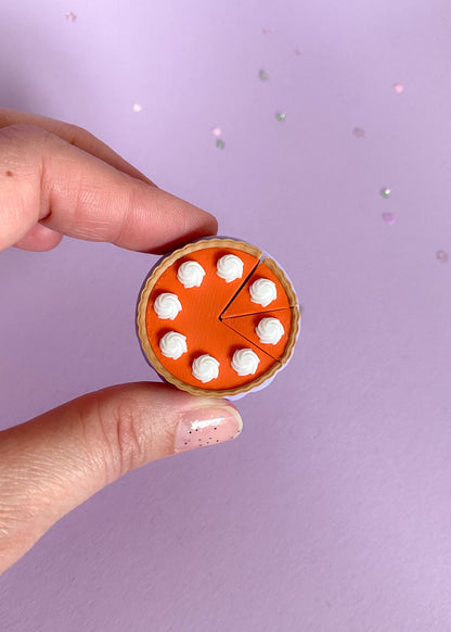 Miniature pumpkin pie