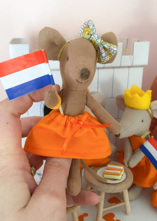Koningsdag rokje voor Maileg muis
