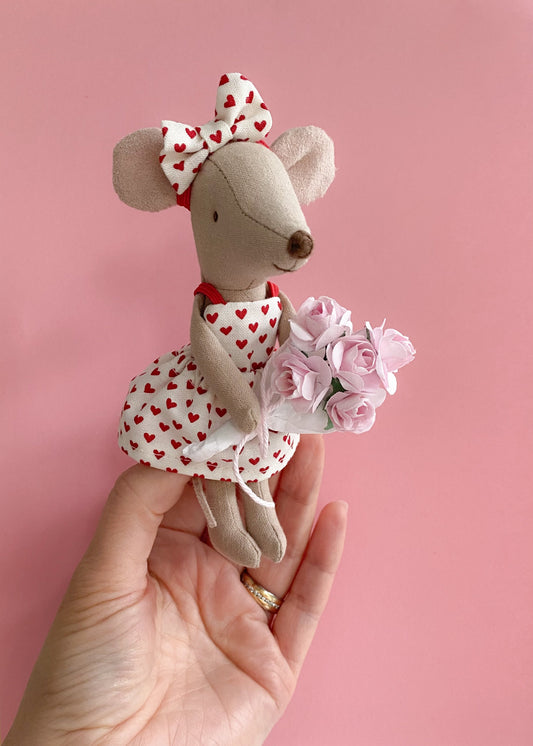 Maileg mouse Valentine’s Dress Cream with Red Hearts