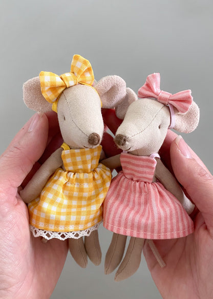 Maileg mouse yellow gingham dress with lace