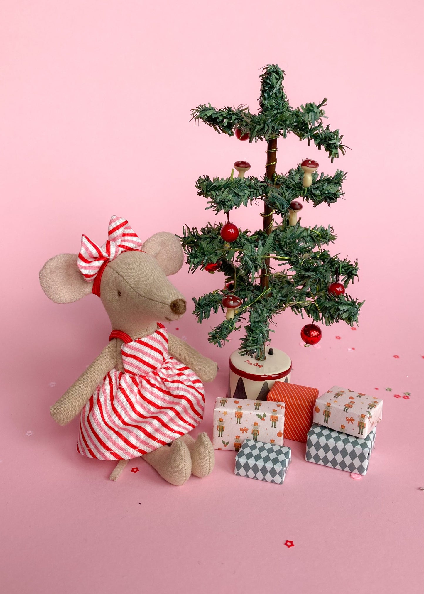 Set of miniature Christmas gifts