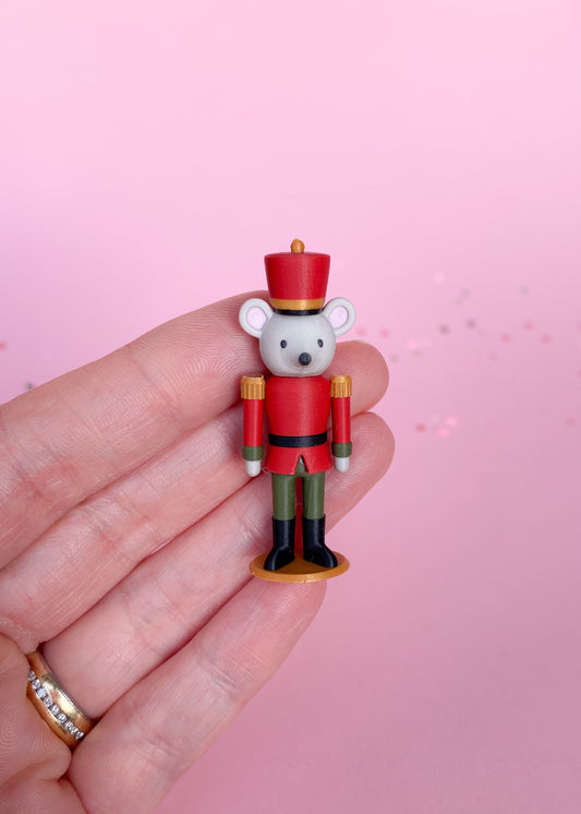 Mouse nutcracker miniature