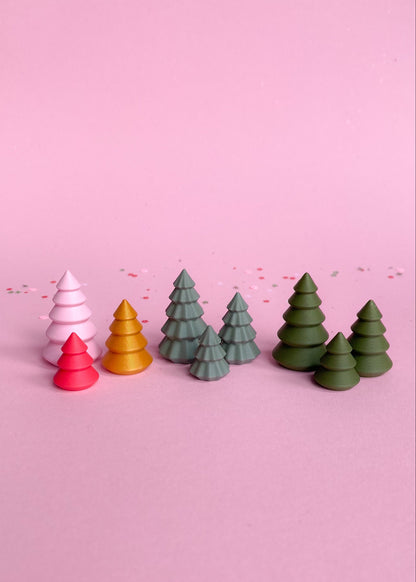Set miniature Christmas trees 